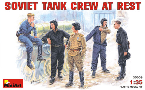 SOVIET TANK CREW AT REST